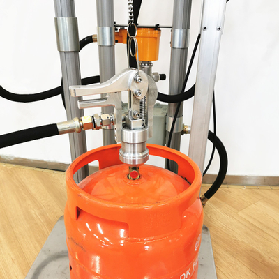Échelle manuelle de remplissage de gaz de LPG de bec pour les valves étroites de cylindre d'individu