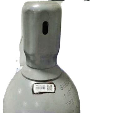 Le cylindre d'oxygène industriel de gaz dépistant l'étiquette de Code QR contrôlent le label